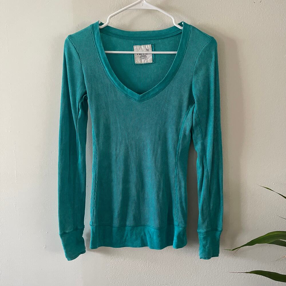 Kirra Womens Small Green Thermal Y2K V Neck Long Sleeve Shirt Casual Vintage